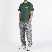 Load image into Gallery viewer, Liberaiders Radio Liberaiders T-shirt / Green