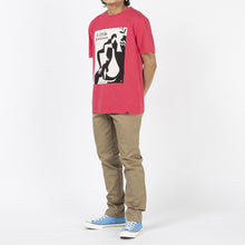 Load image into Gallery viewer, by Parra A Little Pressure T-shirt / Raspberry Wine
